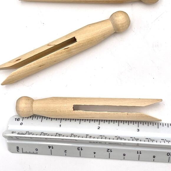 HOME DECOR & art project wooden vintage clothespins (18) - Picture 3 of 4